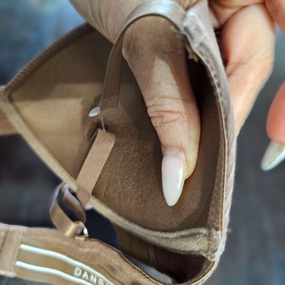 Danskin Intimates Brown Push Up Bra Textured has Underwire 34B - Picture 6 of 7